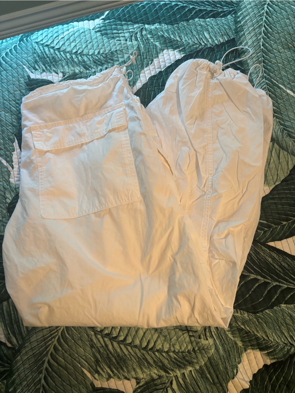 iets frans white  Drawstring Cargo Joggers